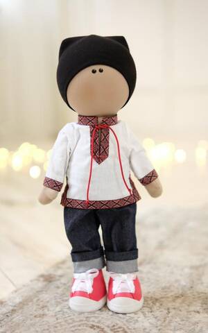 Кукла Тильда Василий (текстильная) 37см недорого